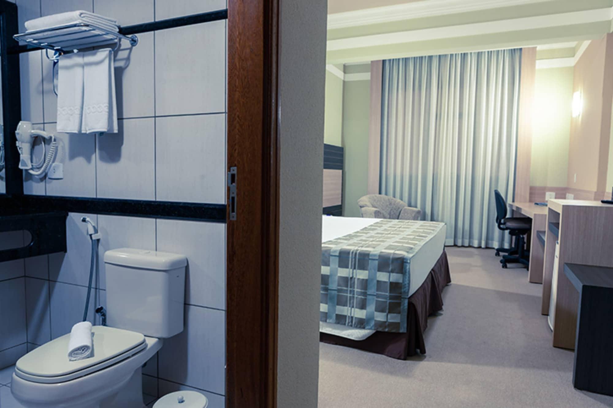 Hotel Executive Arapongas Екстериор снимка